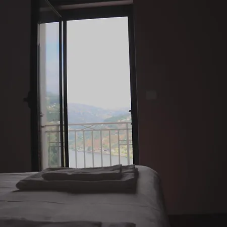 Douro Nest House